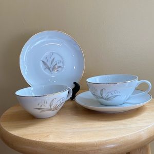 Kaysons fine China cup and saucer set of 2